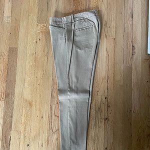 The Limited “Ideal Stretch” Pant Size 8 - Khaki